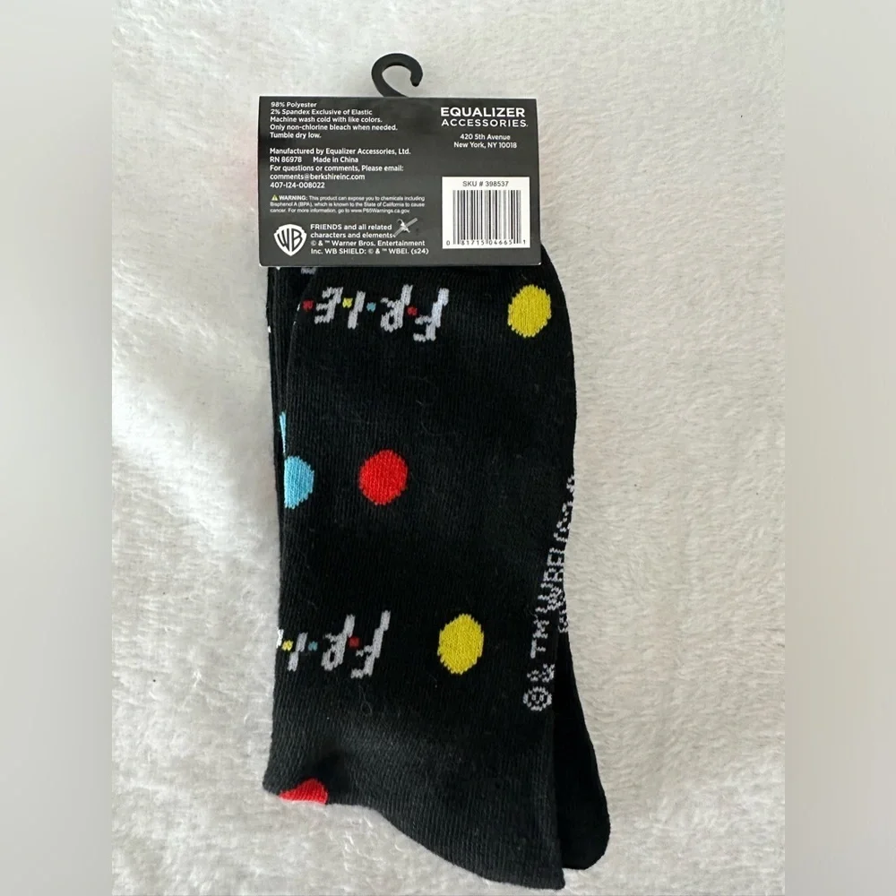 NWT Friends Socks